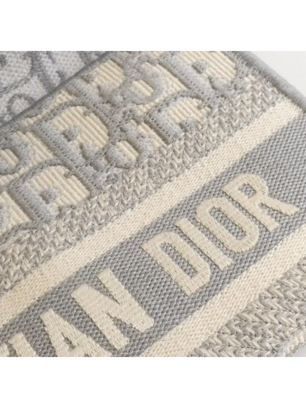 Dior Oblique Saddle Shoulder Bag - Picture 4 of 10